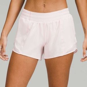 Lululemon Hotty Hot Low-Rise Short 4" Lined | Strawberry Milkshake | Size 2